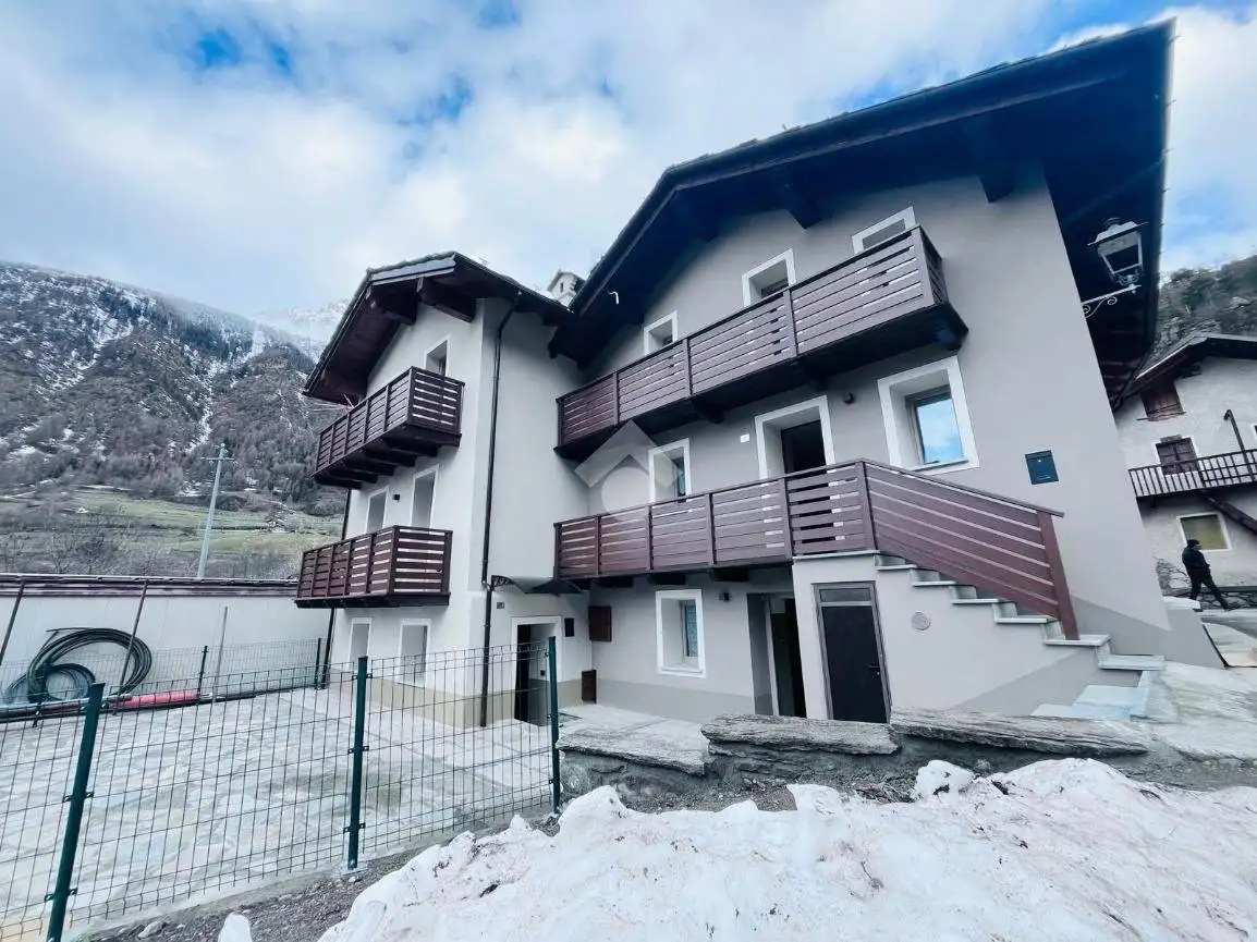 Appartamento in affitto a Oyace