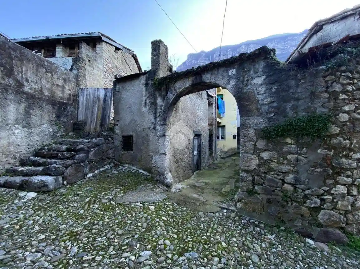 Rustico - Casale in vendita a Casazza