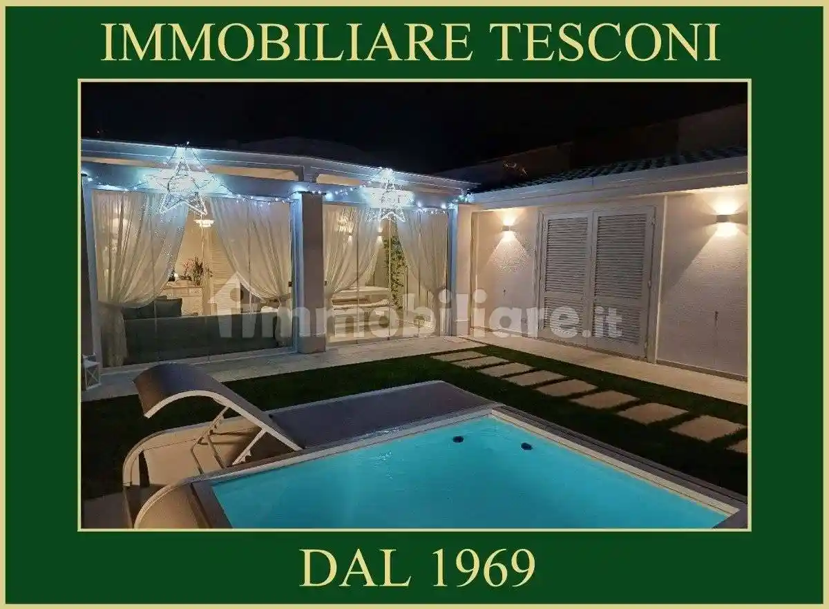 Villa in vendita a Pietrasanta