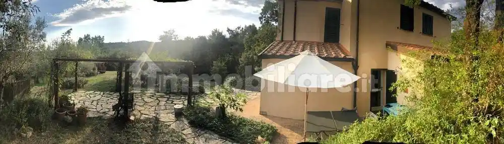 Rustico - Casale in vendita a Roccastrada