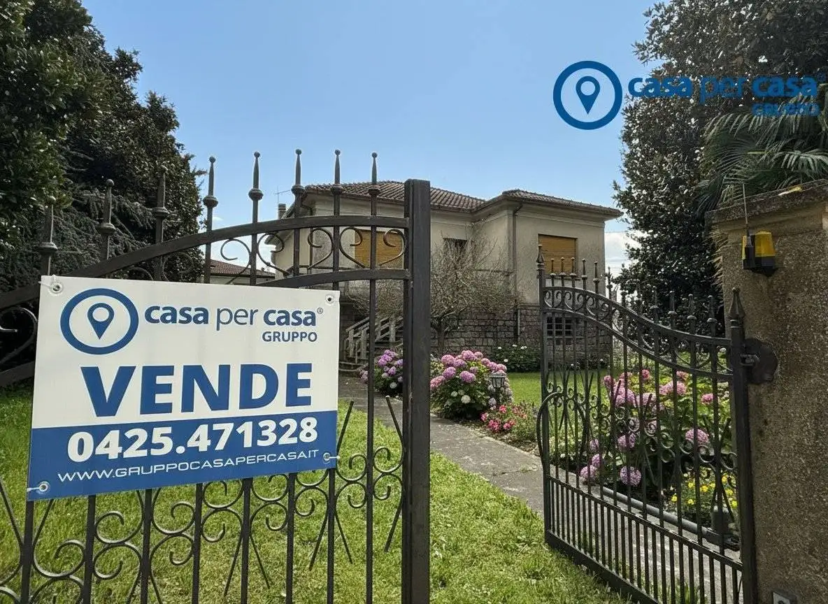 Casa indipendente in vendita a Arquà Polesine