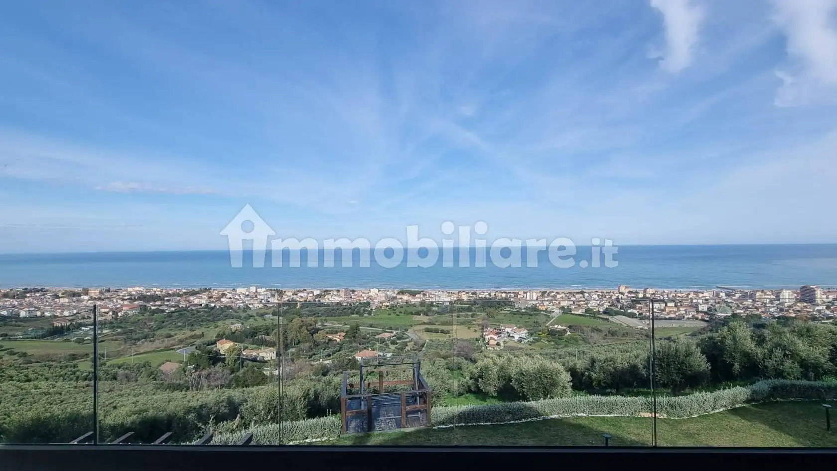 Casa indipendente in vendita a Roseto degli Abruzzi