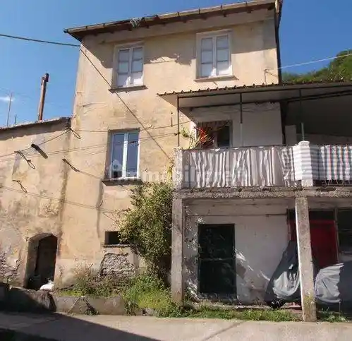 Rustico - Casale in vendita a Uscio