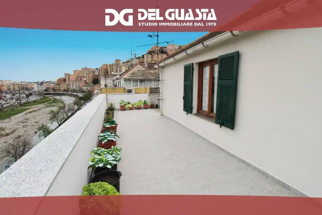 Appartamento in vendita a Genova