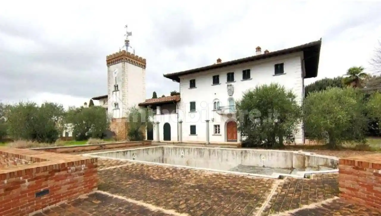 Palazzo - Edificio in vendita a Montopoli in Val d'Arno