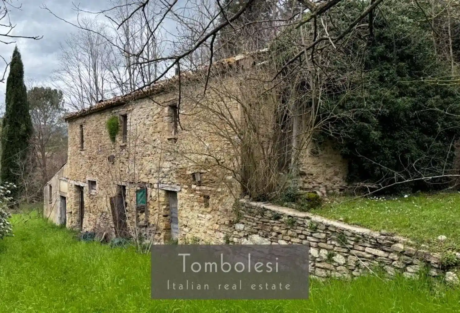 Rustico - Casale in vendita a Fossombrone