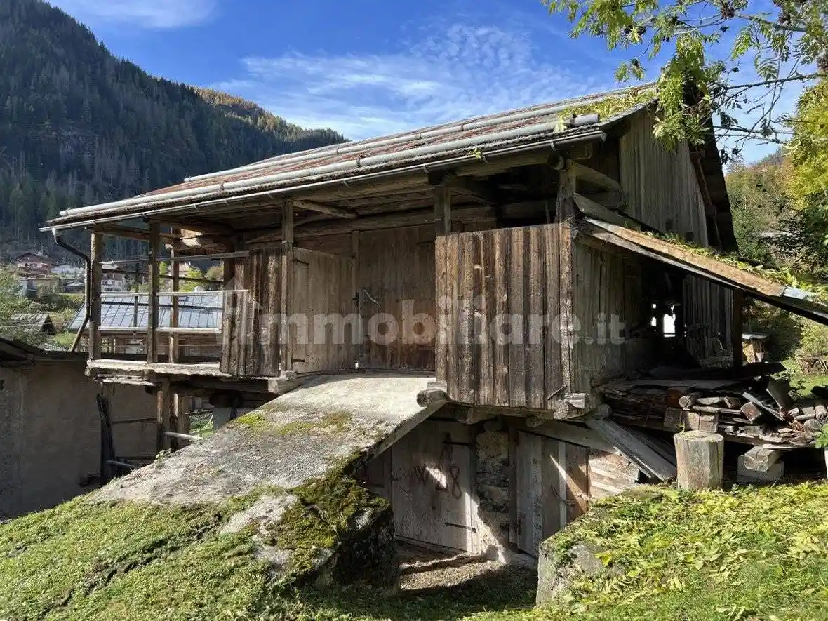 Rustico - Casale in vendita a Rocca Pietore