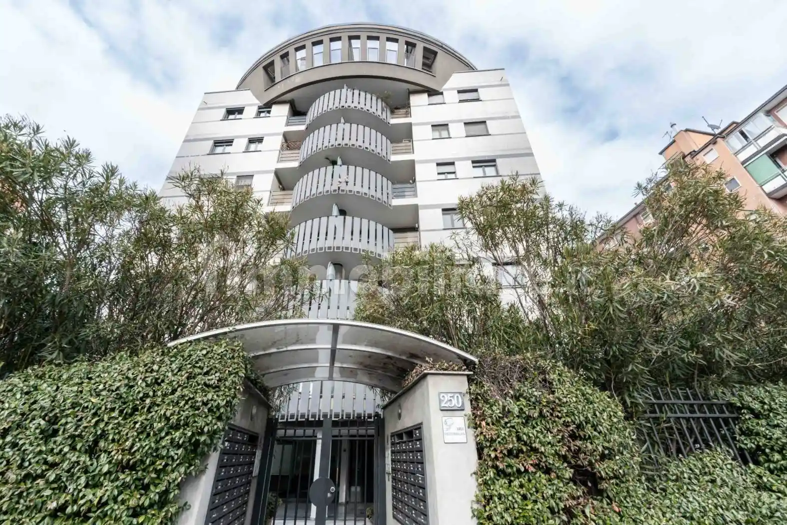 Trilocale via delle Forze Armate 250, San Carlo, Milano - foto 2