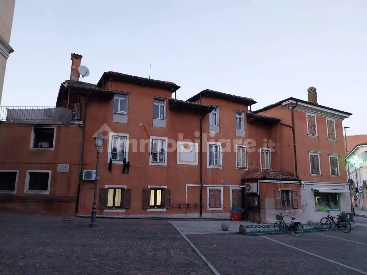 Palazzo - Edificio in vendita a Cervignano del Friuli