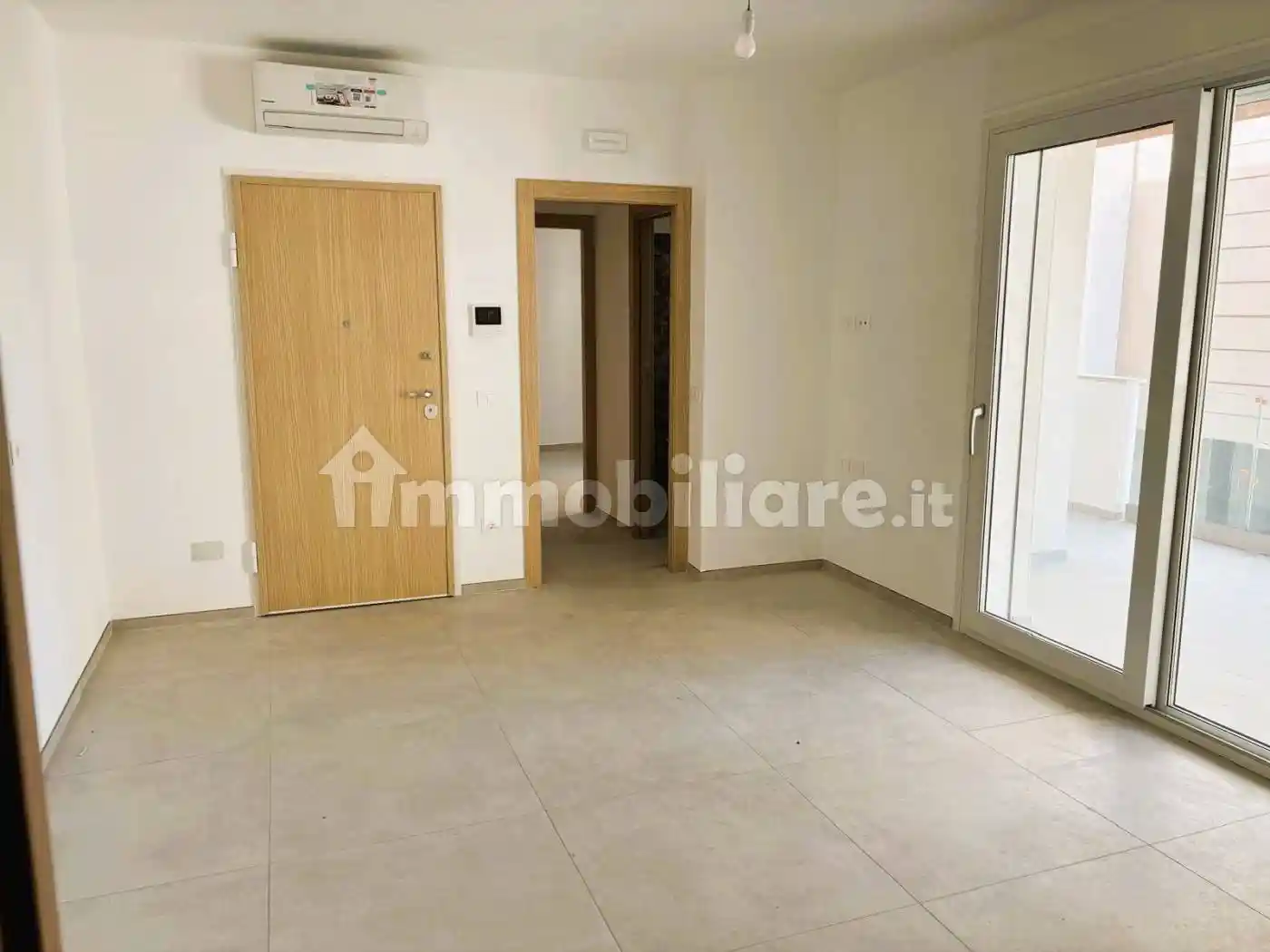 Trilocale viale Giuseppe Mazzini, Centro, Alba Adriatica - foto 3