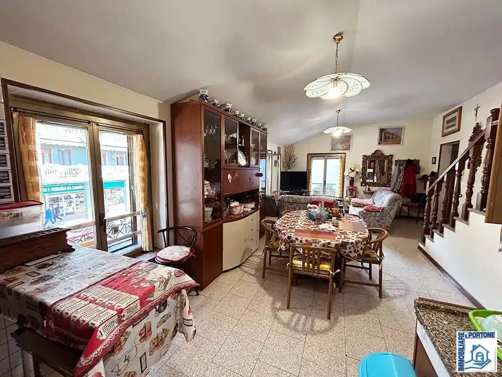 Appartamento in vendita a Novate Milanese