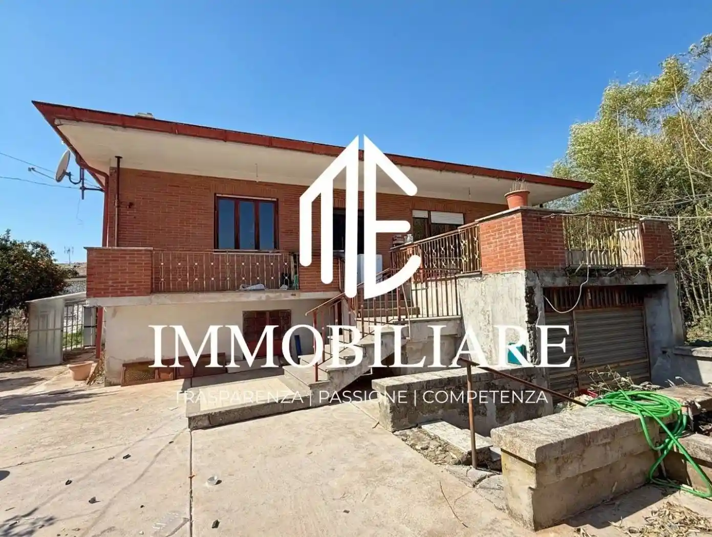 Villa in vendita a Lariano