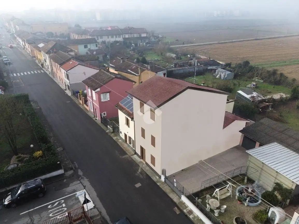 Appartamento in vendita a Pavia