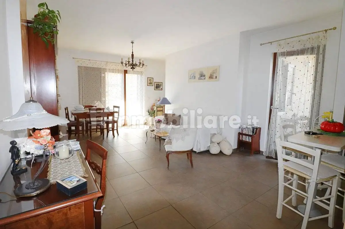 Quadrilocale via valcomperta, 3, Broccostella - foto 5