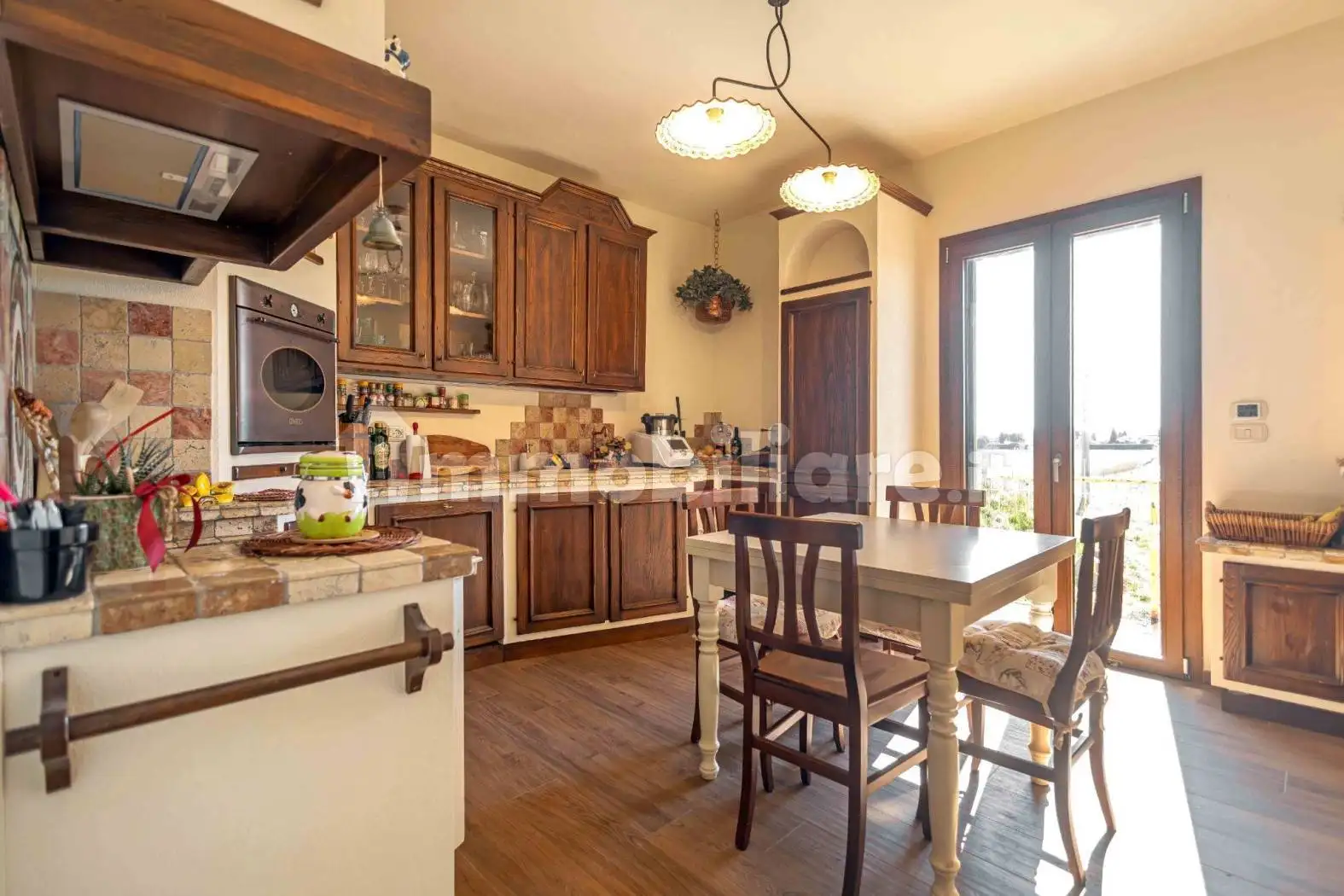 Villa in vendita a Cascina