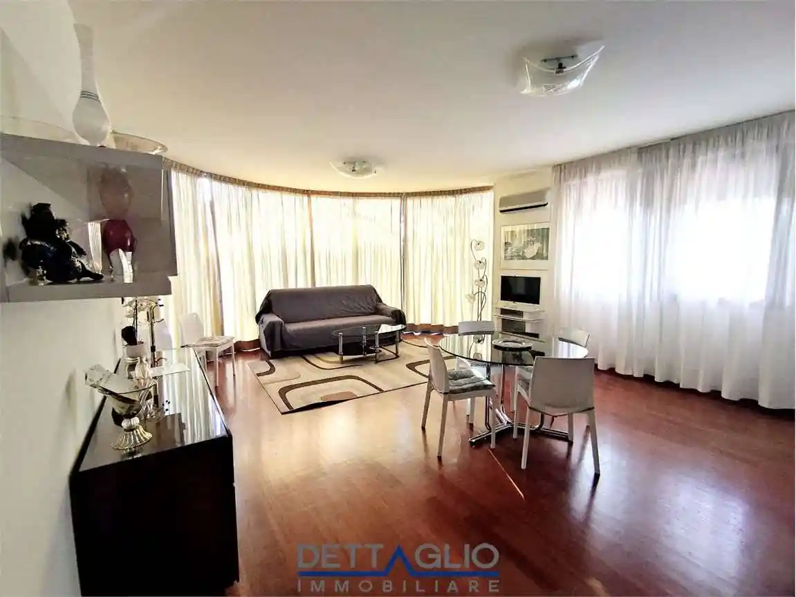 Appartamento in vendita a Venezia