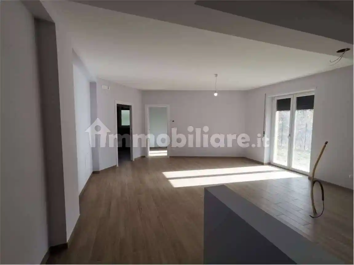 Appartamento nuovo, primo piano, Pignola - foto 3