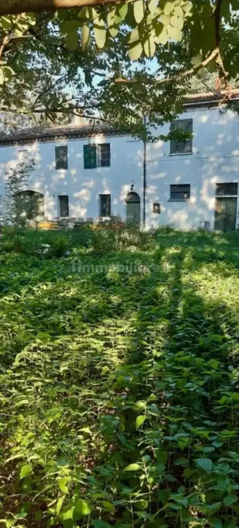 Rustico - Casale in vendita a Forlì