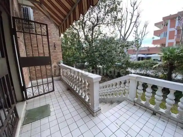Casa indipendente in vendita a Rimini