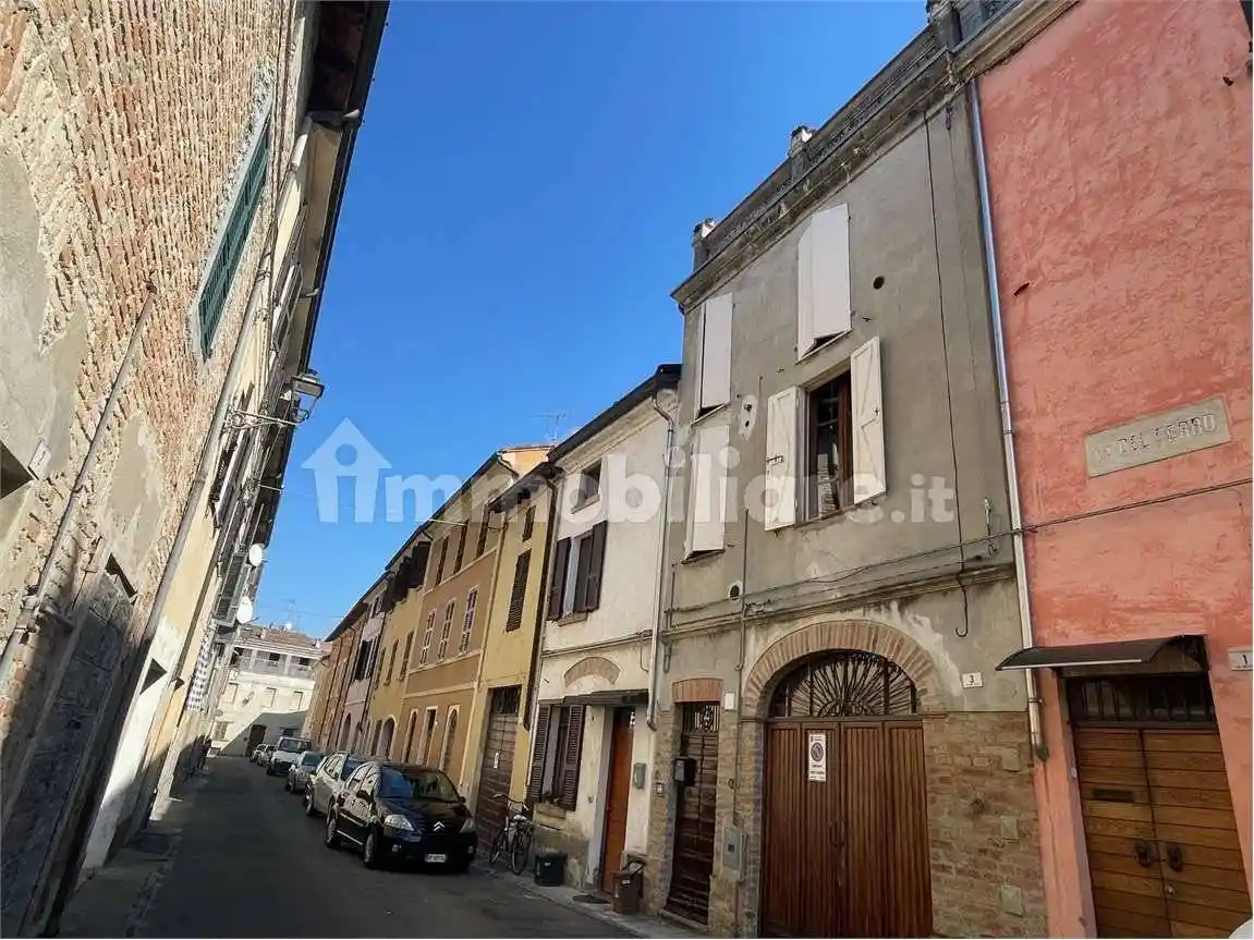 Casa indipendente in vendita a Busseto