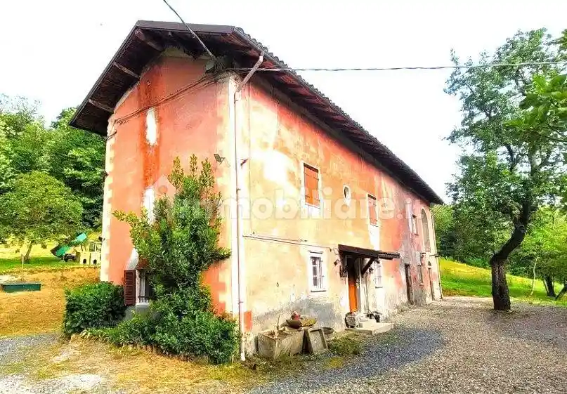 Rustico - Casale in vendita a Ovada