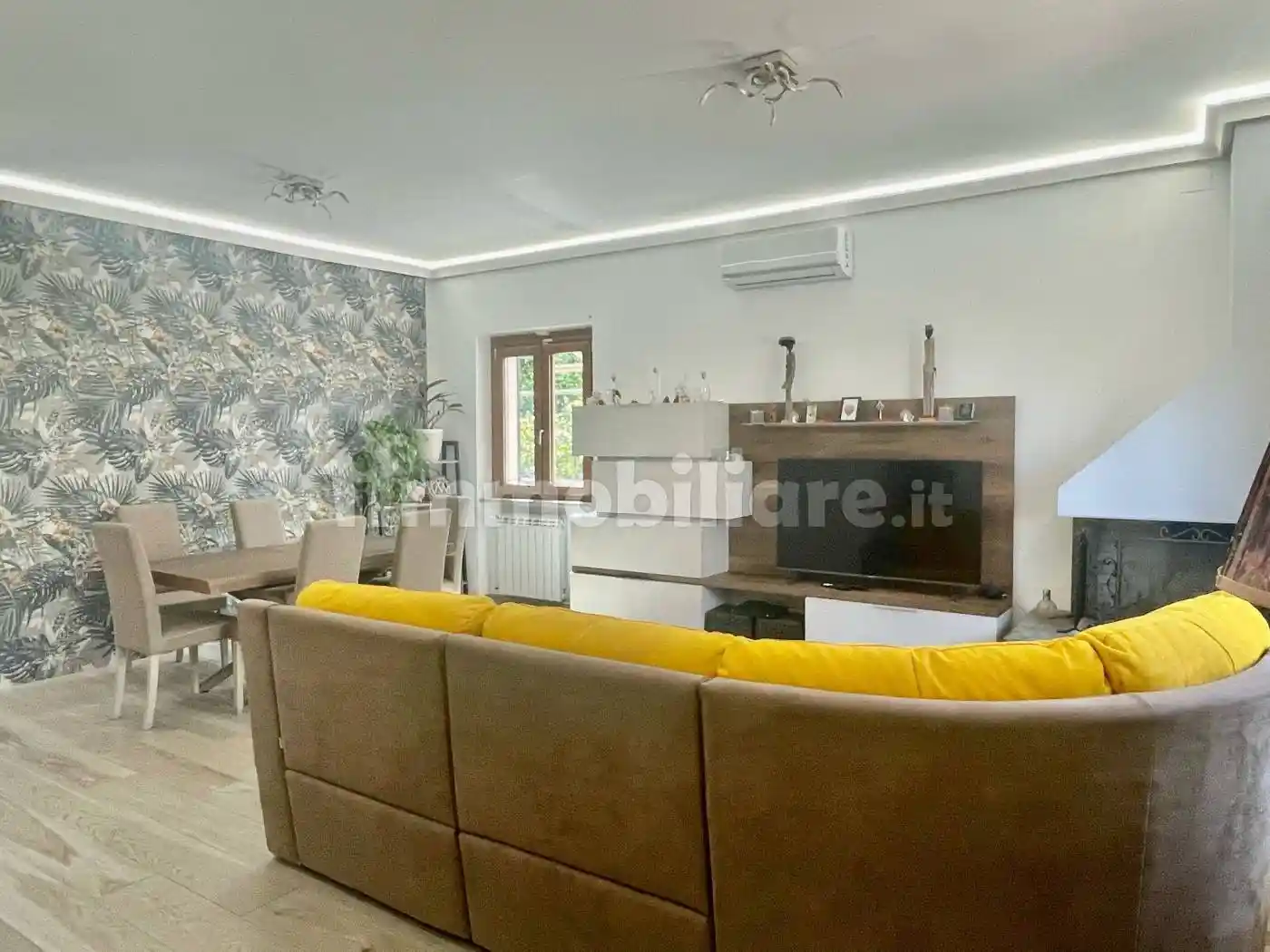 Villa plurifamiliare via del Fosso dell'Acqua Mariana, Morena, Roma - foto 3