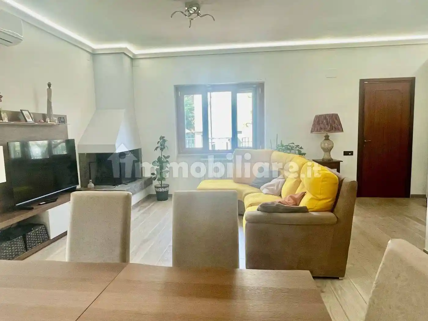 Villa plurifamiliare via del Fosso dell'Acqua Mariana, Morena, Roma - foto 4