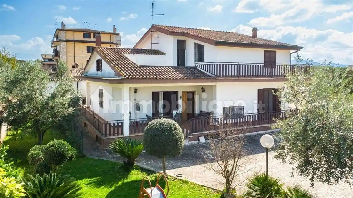 Villa in vendita a Roma