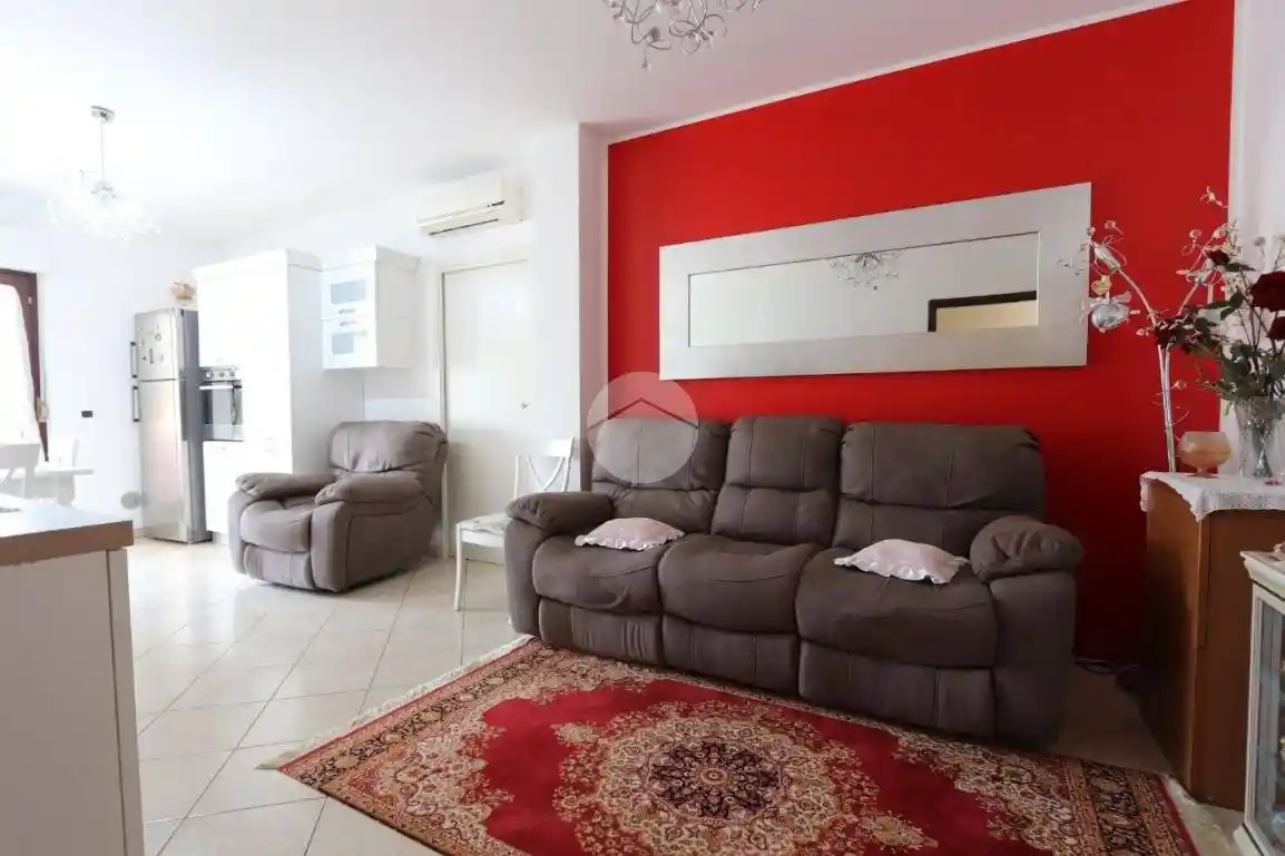 Trilocale via Legnano 16, Centro, Alba Adriatica - foto 3