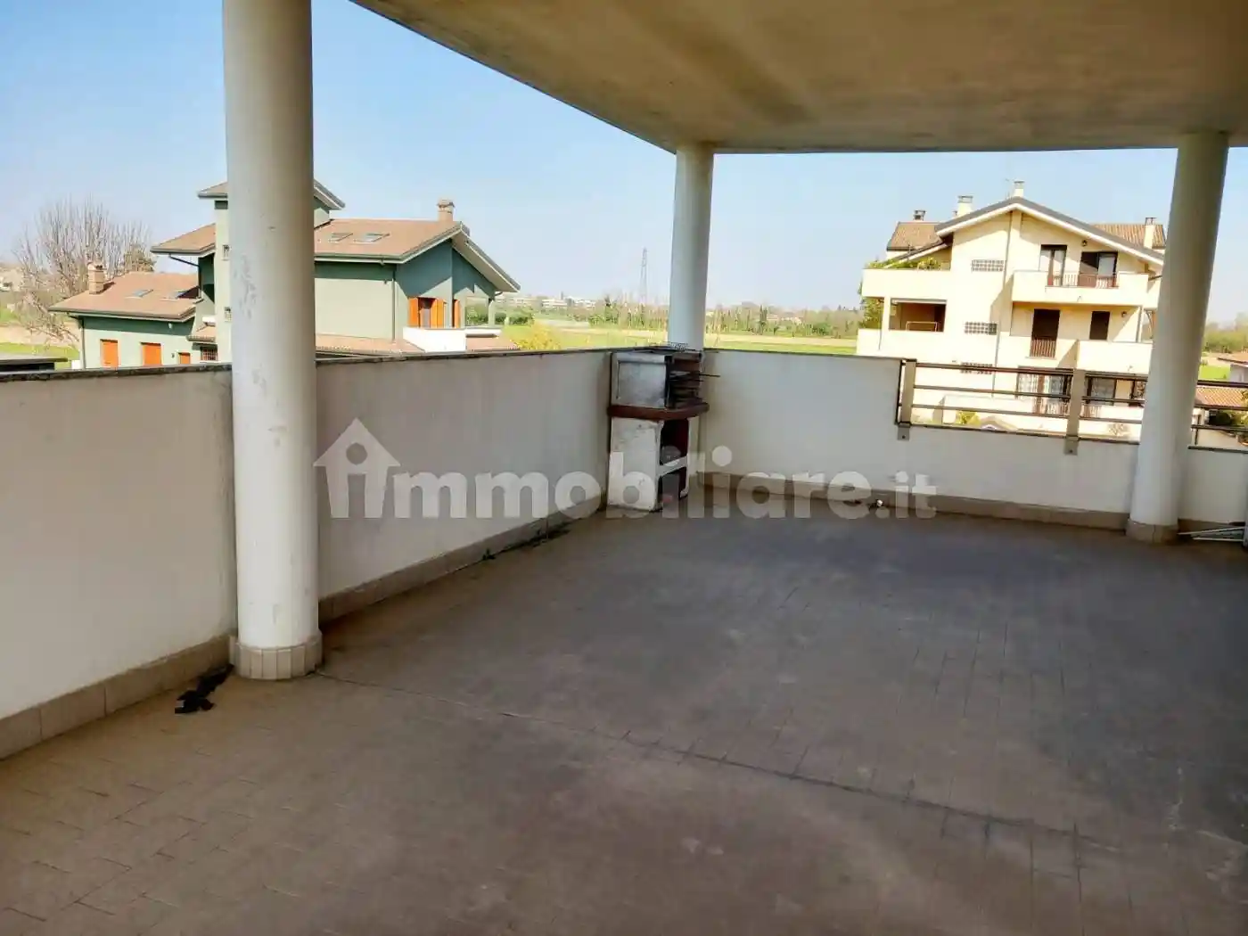 Appartamento in vendita a Bareggio