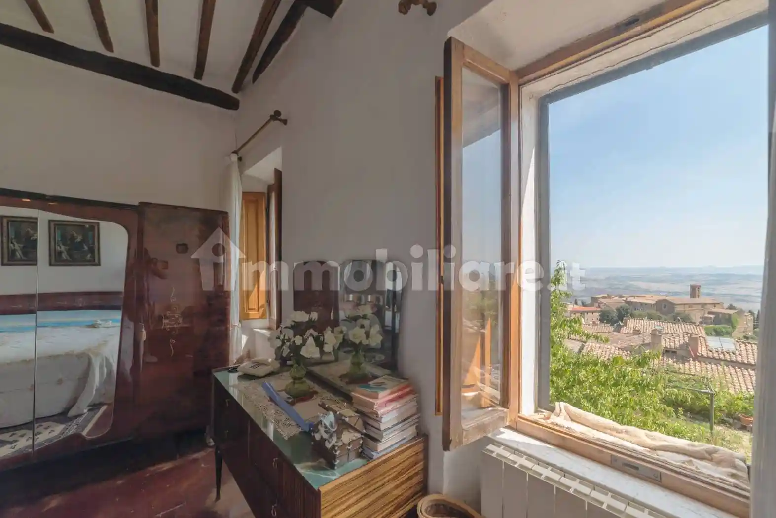 Casa indipendente in vendita a Montalcino