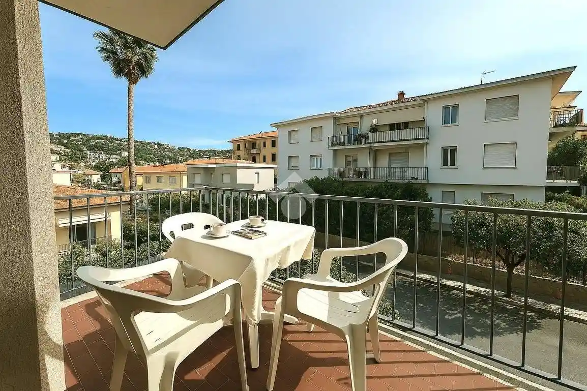 Appartamento in vendita a Bordighera