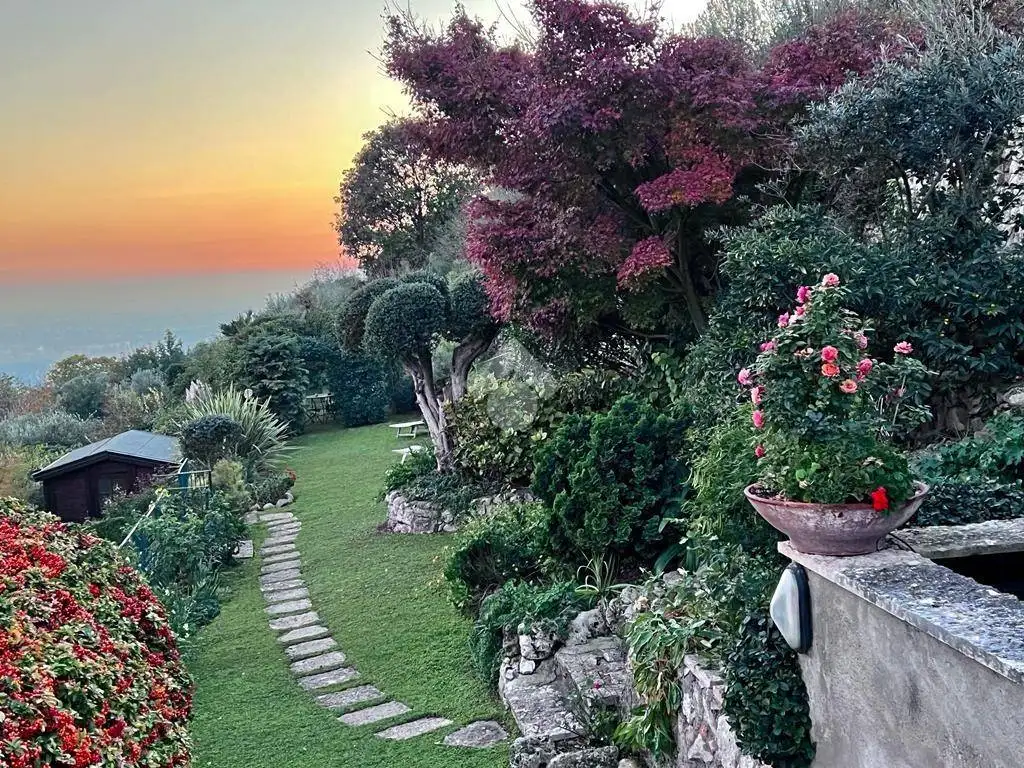 Villetta a schiera in vendita a Verona