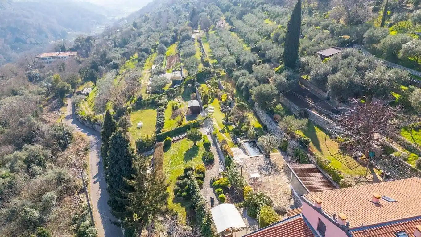 Villa a schiera 5 locali, buono stato, Avesa, Verona - foto 2