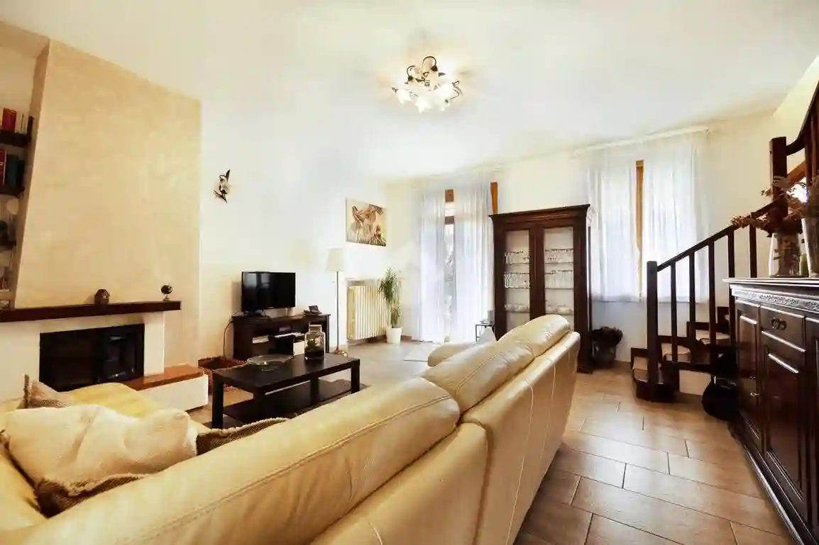 Villetta a schiera - foto 2