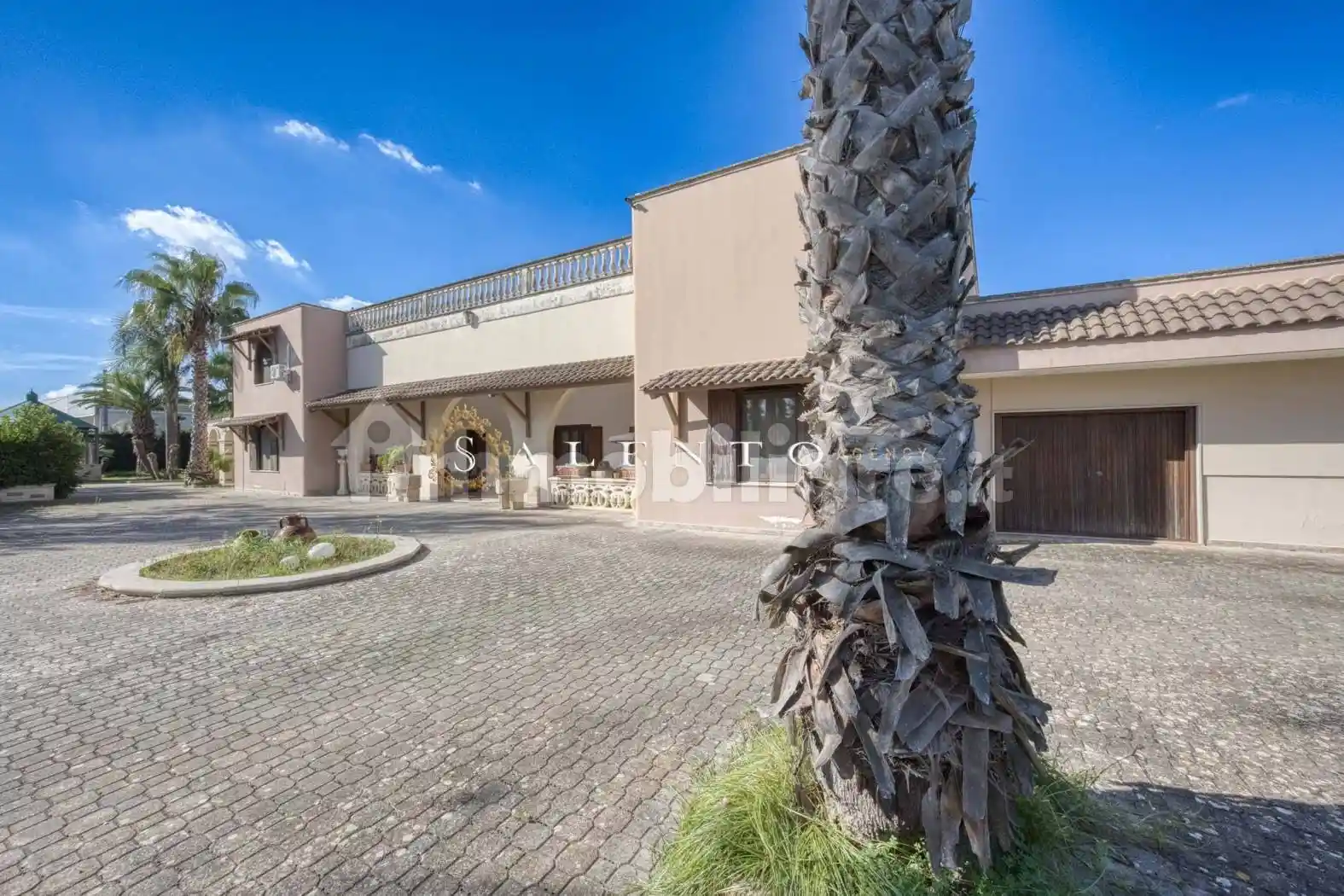 Villa in vendita a Cutrofiano