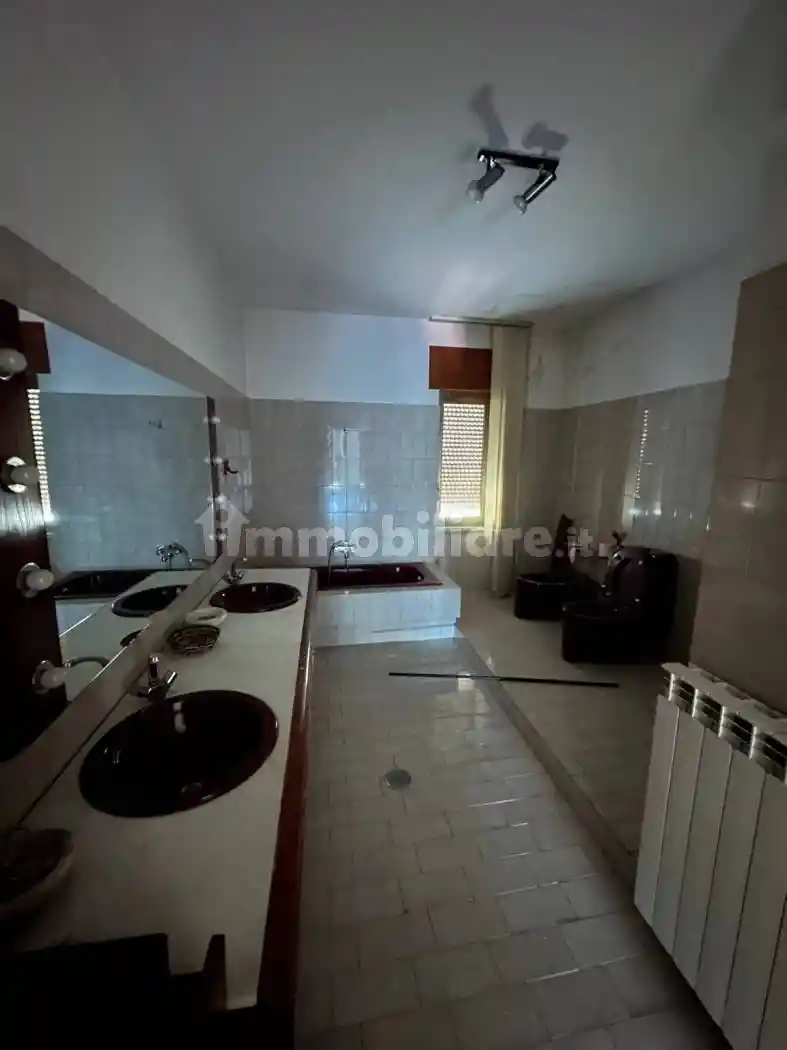 Appartamento via Chiusa 33, Centro, Luzzi - foto 2