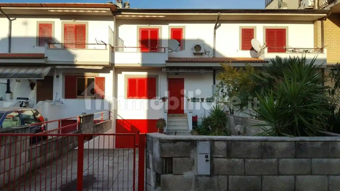 Villetta a schiera in vendita a Terracina