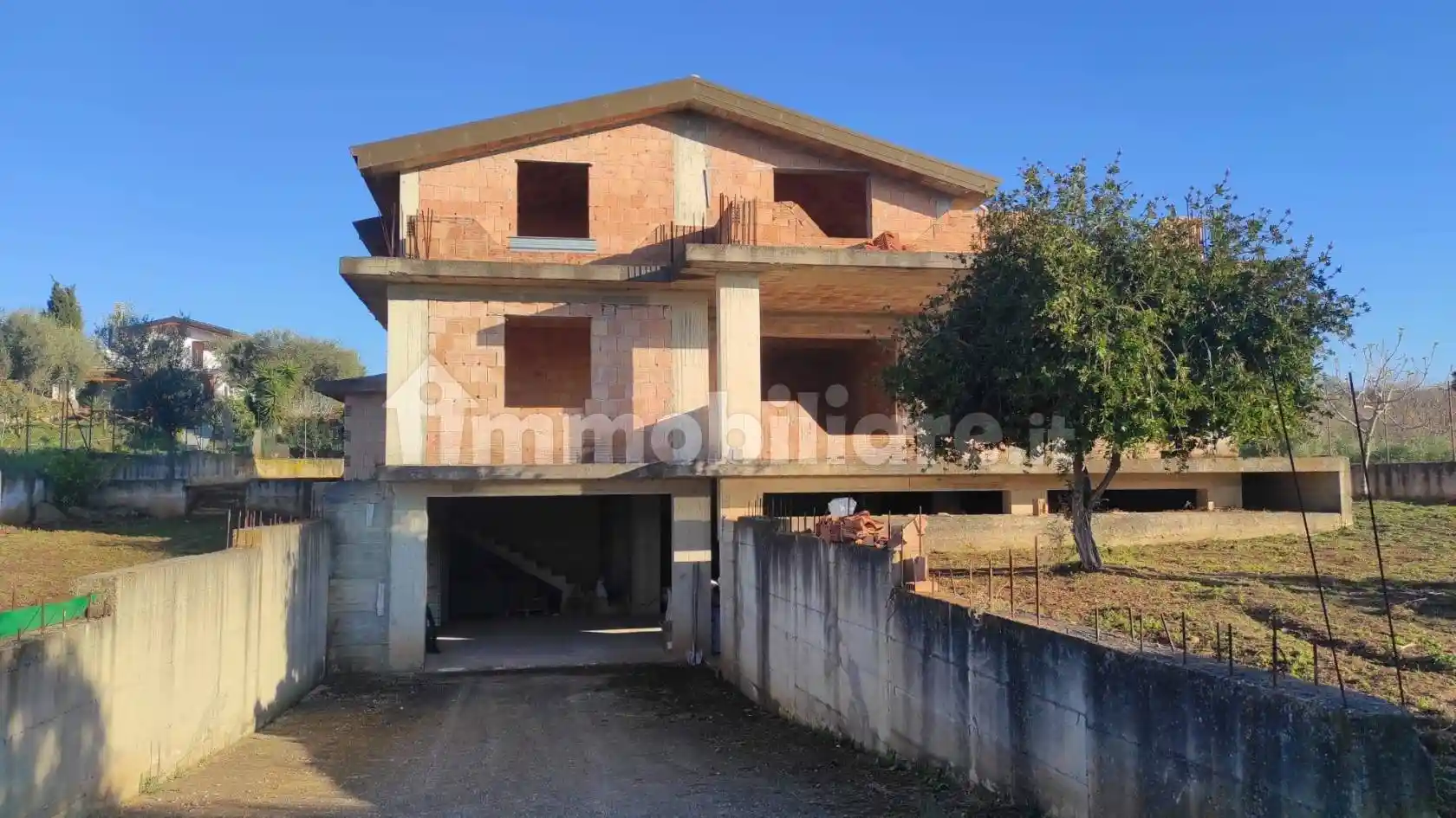 Rustico, nuovo, 331 m², Drapia - foto 3