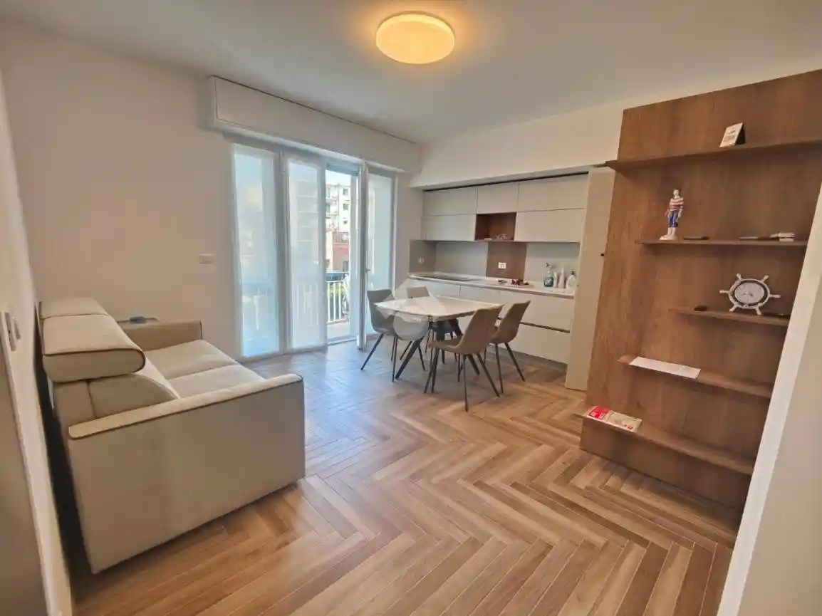 Appartamento in vendita a Albisola Superiore