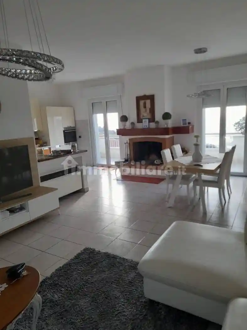 Appartamento in vendita a Sezze