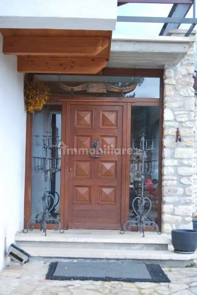 Villa unifamiliare via Difesa di Monte Tranquillo, Pescasseroli - foto 3