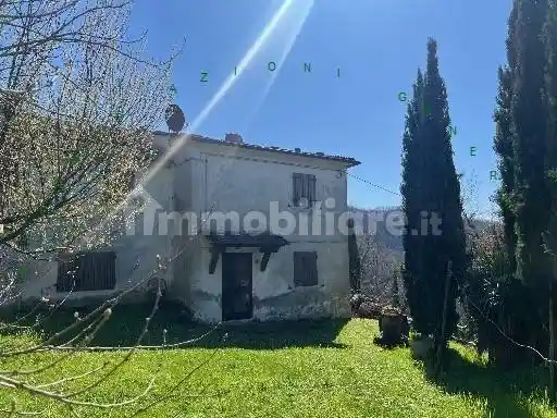 Rustico - Casale in vendita a Vicchio