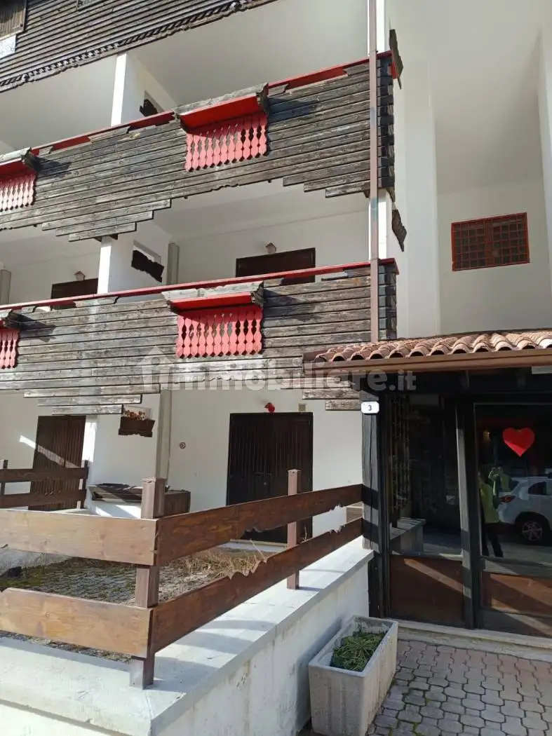 Appartamento in vendita a Lucoli