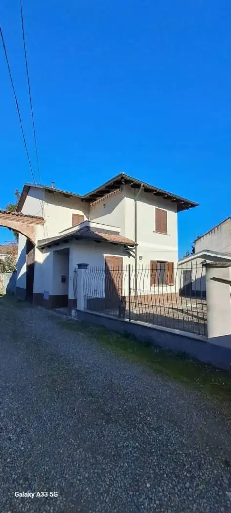 Villa in vendita a Pertengo