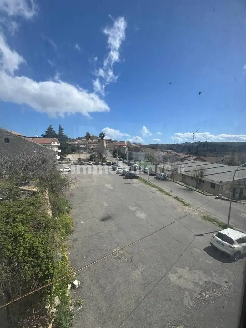 Appartamento in vendita a Borgia