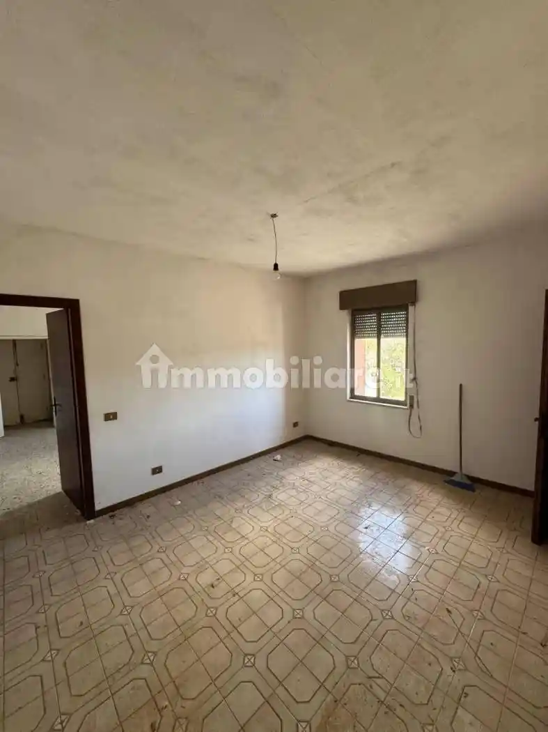 Appartamento via Giosuè Carducci 2, Centro, Borgia - foto 4