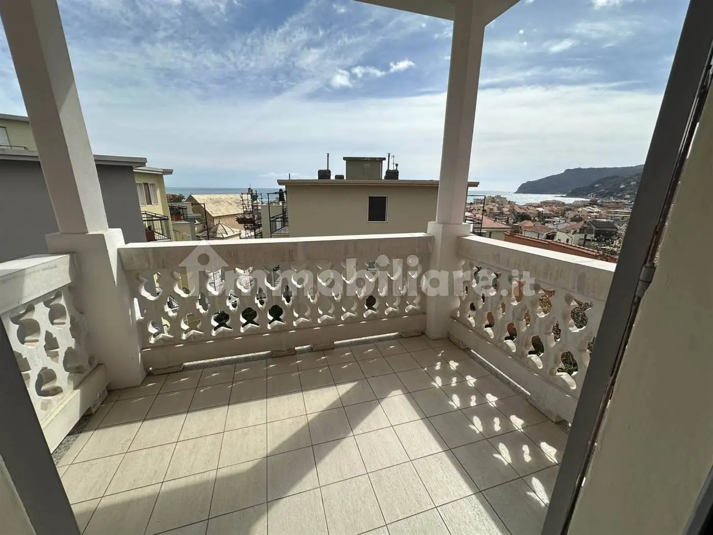 Appartamento in affitto a Spotorno