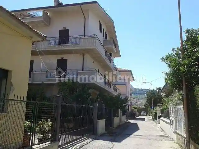 Appartamento in affitto a Tortoreto