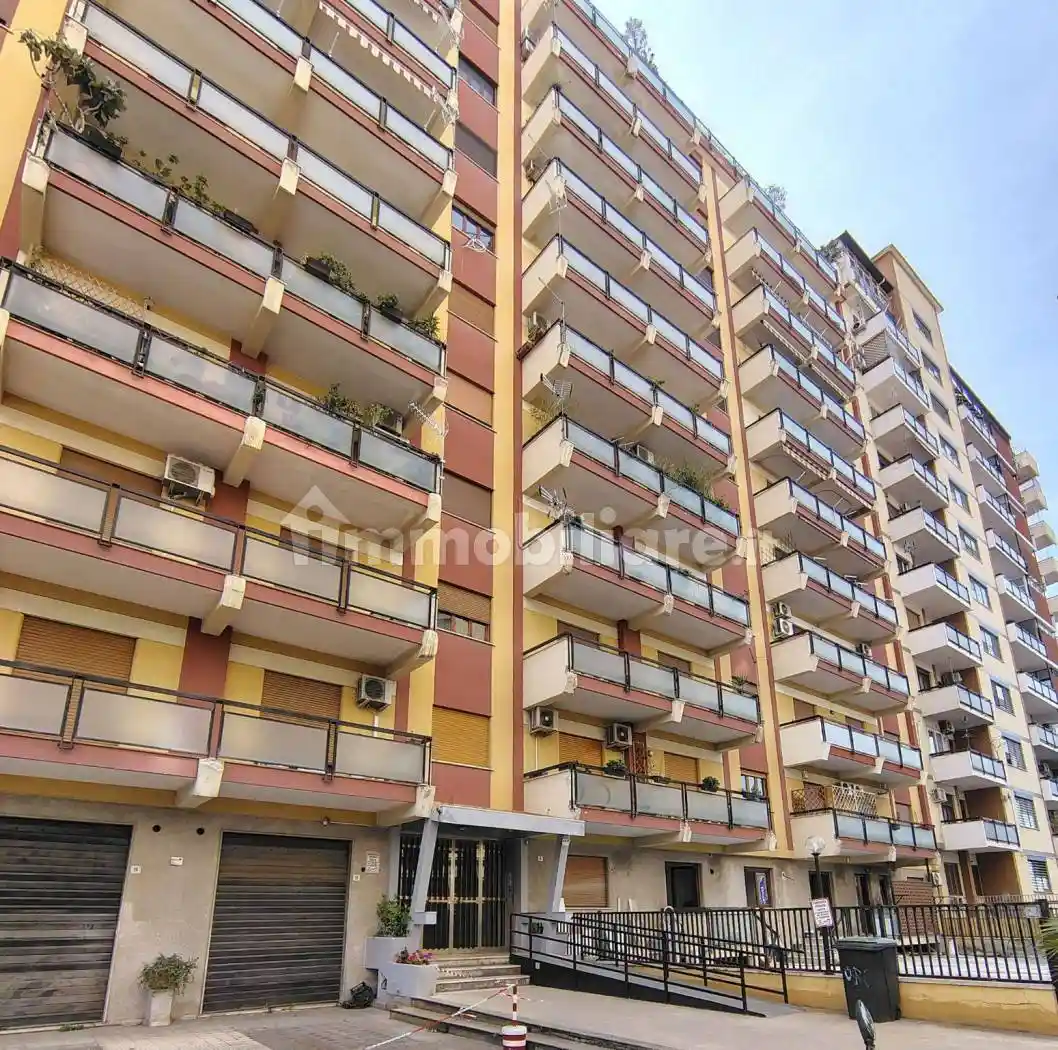 Appartamento in vendita a Palermo